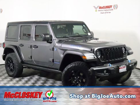 Used 2024 Jeep Wrangler Unlimited AWD/4WD image 1
