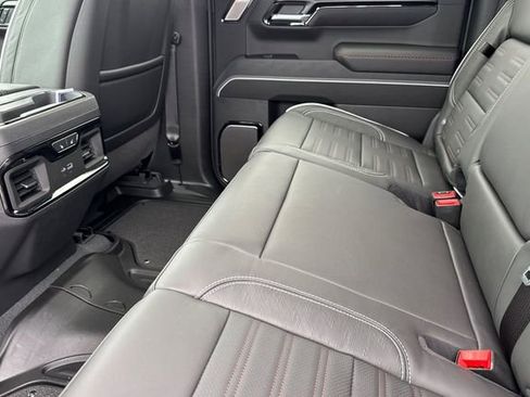 New 2026 GMC Sierra 1500 AT4X w/ LPO, Black Badging Package AWD/4WD image 13