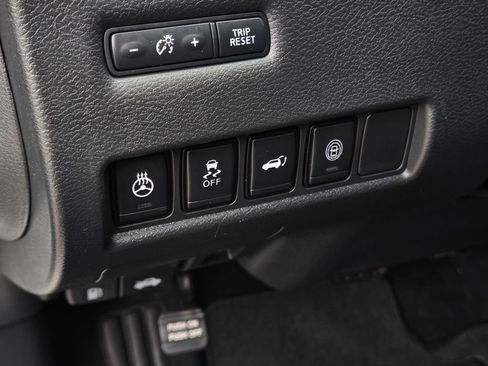 Used 2023 Nissan Murano Platinum w/ Cargo Package image 20