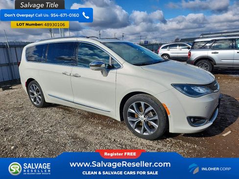Used 2017 Chrysler Pacifica Limited w/ UConnect Theater Package image 5