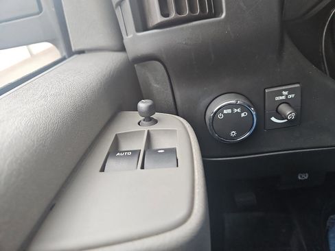 Used 2020 Chevrolet Express 2500 w/ Safety Package image 18