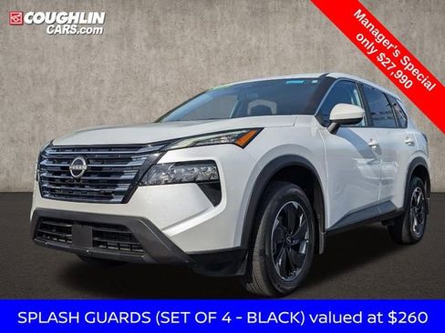 Certified 2025 Nissan Rogue SV image 4