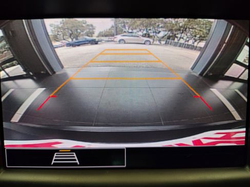 Used 2023 Chevrolet TrailBlazer LS image 3