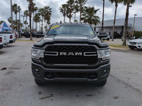 Used 2022 RAM 3500 Big Horn w/ Level A Equipment Group image 9