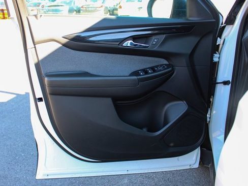 Used 2024 Chevrolet TrailBlazer LS w/ LS Convenience Package image 10