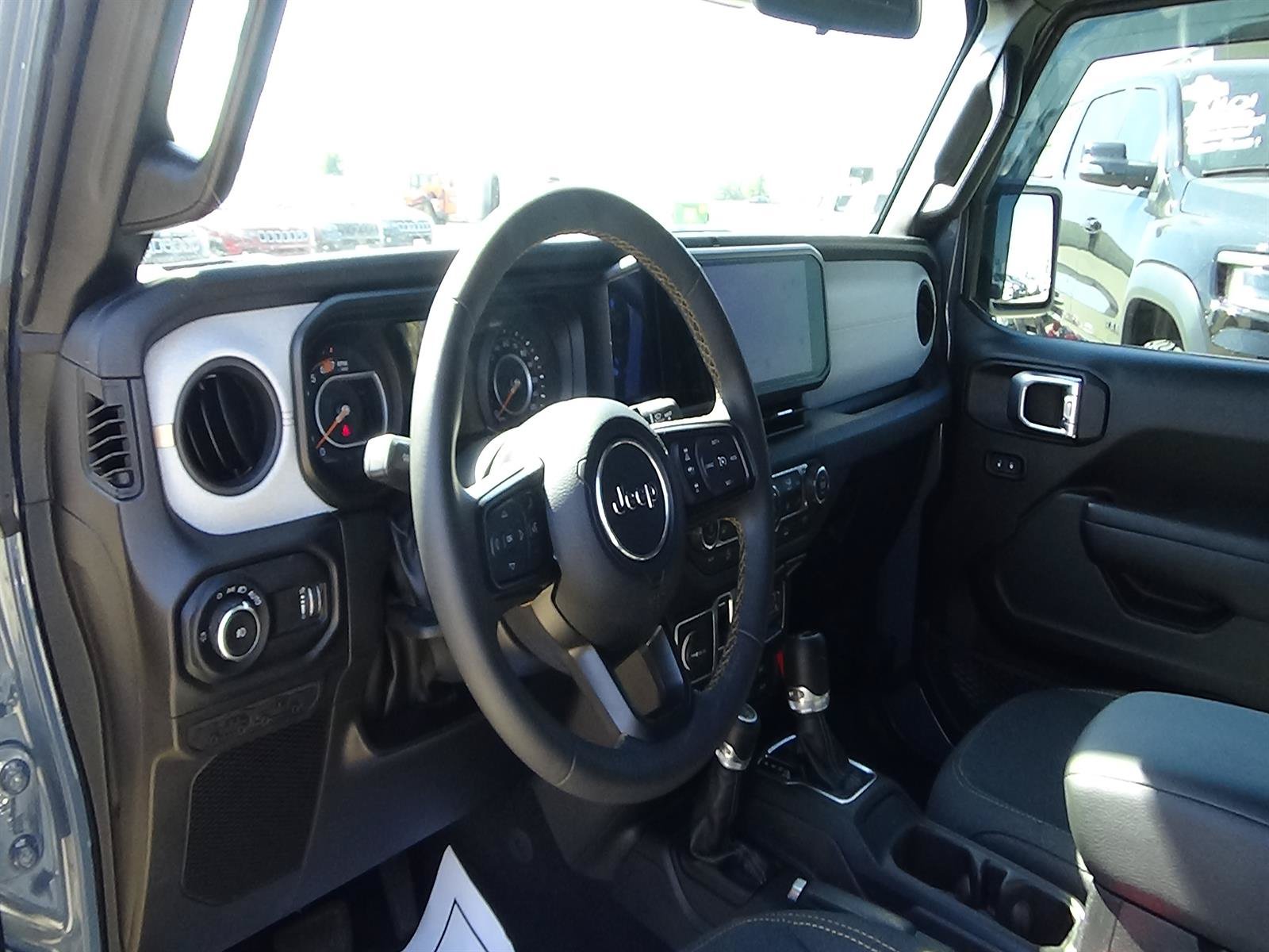 Certified 2024 Jeep Wrangler Unlimited Sport AWD/4WD image 17