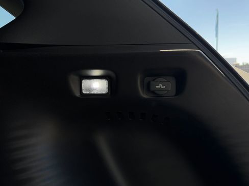 Certified 2024 Honda HR-V Sport image 28