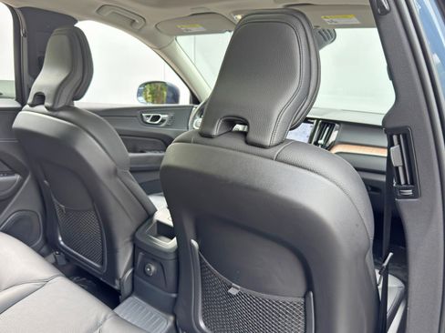 Used 2021 Volvo XC60 T8 Inscription Expression w/ Premium Package AWD/4WD image 35