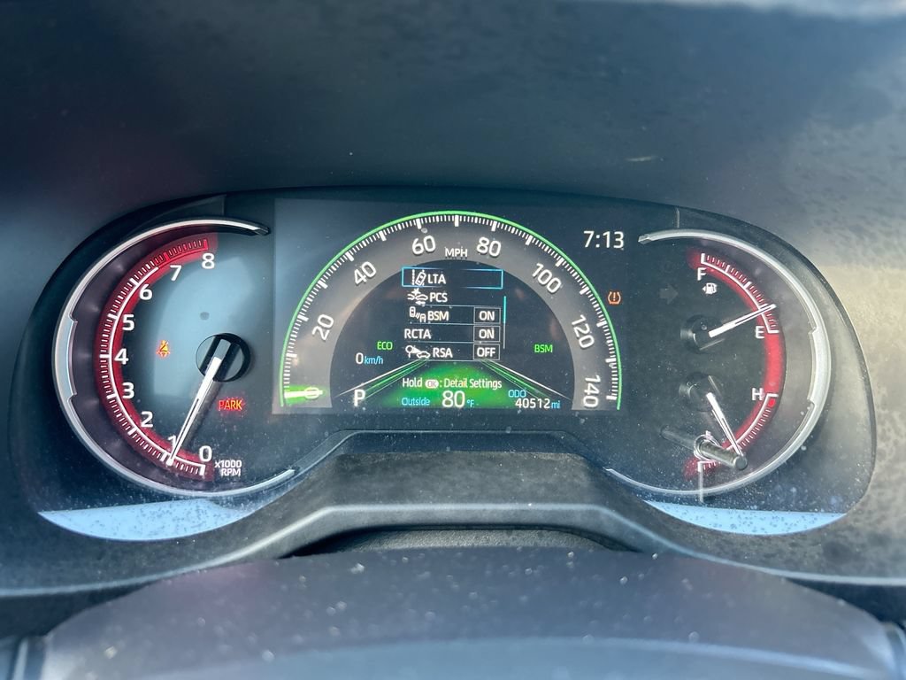 Used 2025 Toyota RAV4 LE FWD image 20