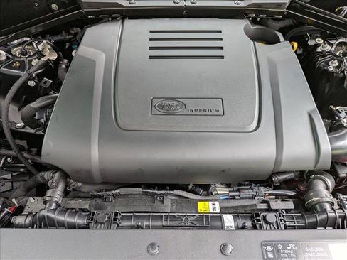 New 2026 Land Rover Defender 110 S image 16