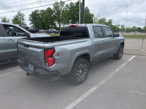 Used 2024 Chevrolet Colorado Z71 w/ Z71 Convenience Package 2 AWD/4WD image 4