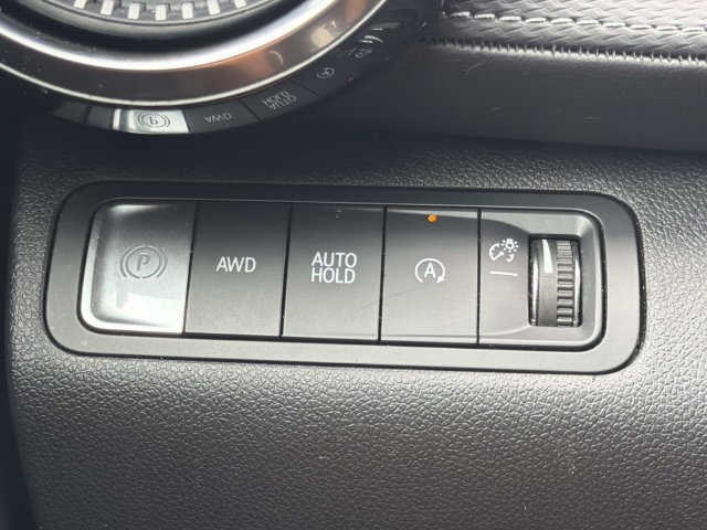 Used 2025 Chevrolet Equinox LT w/ Convenience Package II AWD/4WD image 23