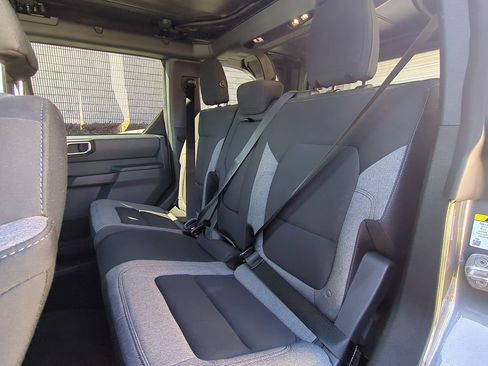 Used 2025 Ford Bronco Big Bend image 28