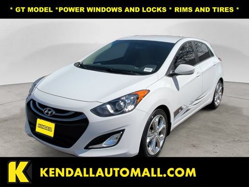 Used 2013 Hyundai Elantra GT w/ Touch & Go Pkg FWD image 1
