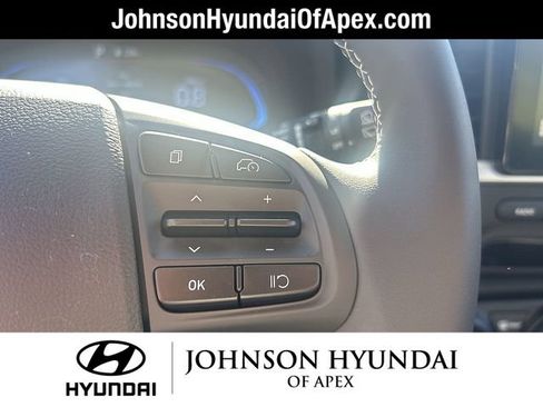 Certified 2026 Hyundai Venue SEL FWD image 27