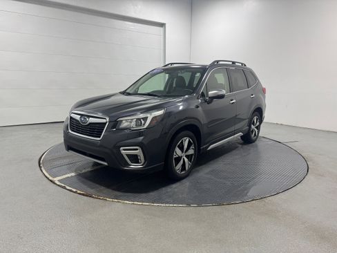 Used 2019 Subaru Forester Touring image 23