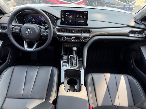 Certified 2026 Acura Integra FWD image 17