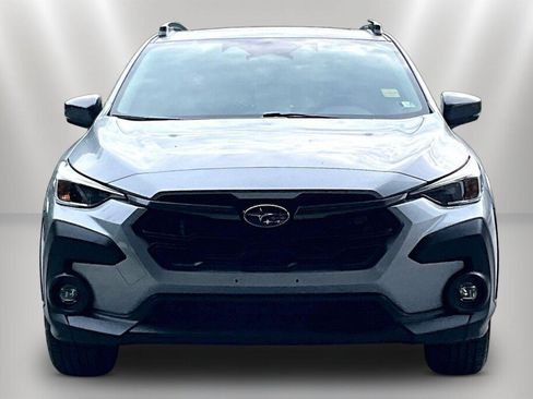 Certified 2025 Subaru Crosstrek 2.5i Premium AWD/4WD image 2