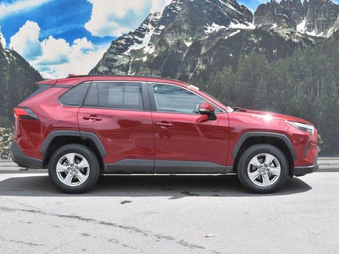 Certified 2025 Toyota RAV4 XLE AWD/4WD image 2