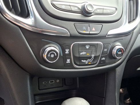 Certified 2023 Chevrolet Equinox LT FWD image 15