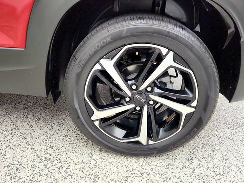 Used 2023 Chevrolet TrailBlazer RS AWD/4WD image 9