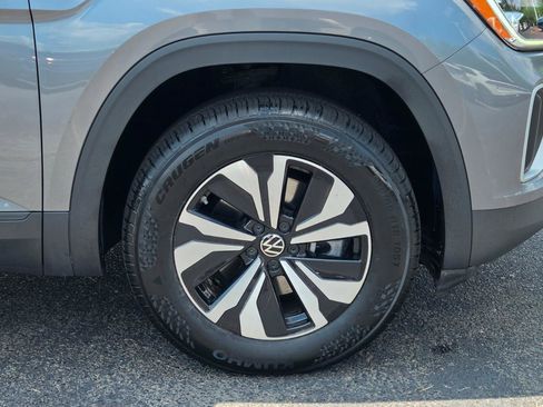 Used 2024 Volkswagen Atlas SE FWD image 18