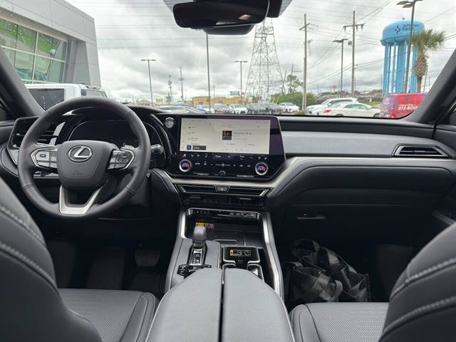 Used 2026 Lexus TX 350 AWD w/ Technology Package image 15