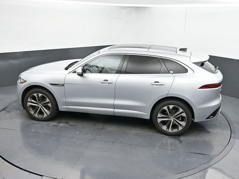 Used 2023 Jaguar F-PACE R-Dynamic S AWD/4WD image 41