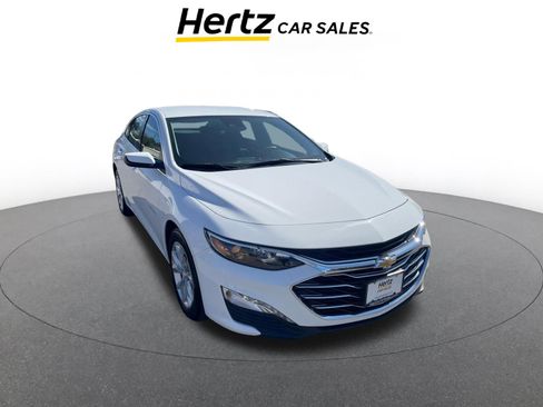Used 2024 Chevrolet Malibu LT image 1
