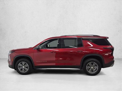 Certified 2024 Chevrolet Traverse LT FWD image 9
