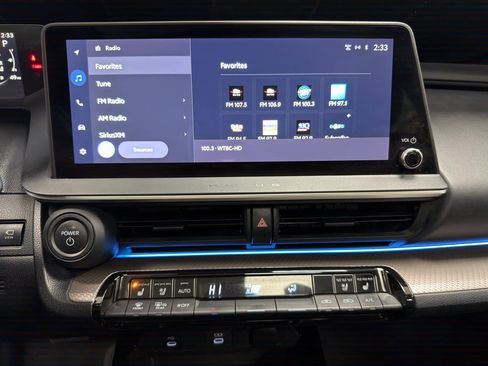 Used 2023 Toyota Prius Limited w/ Limited Premium Package image 20