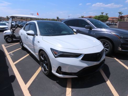 Used 2023 Acura Integra A-Spec FWD image 2