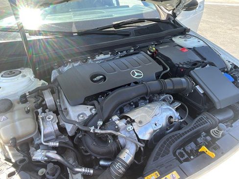 Used 2020 Mercedes-Benz A 220 4MATIC image 8