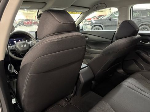 Used 2024 Honda Accord LX image 19