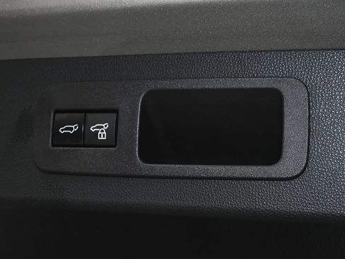 Used 2023 Lexus LX 600 F Sport w/ Accessory Package (Z1) AWD/4WD image 79