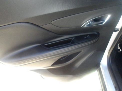 Used 2015 Buick Encore FWD image 16