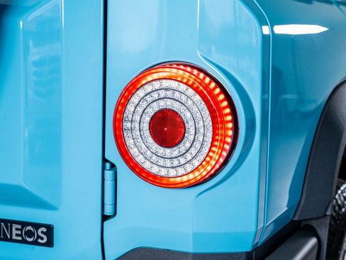 Used 2024 INEOS Grenadier Fieldmaster Edition image 32