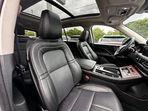 Certified 2024 Lincoln Aviator Reserve w/ Elements Package Plus AWD/4WD image 35