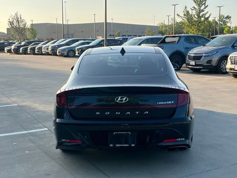 Used 2021 Hyundai Sonata Limited FWD image 11