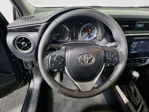 Used 2017 Toyota Corolla SE w/ Carpet Mat Package (TMS) FWD image 17