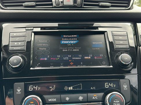 Certified 2021 Nissan Rogue Sport SV image 19