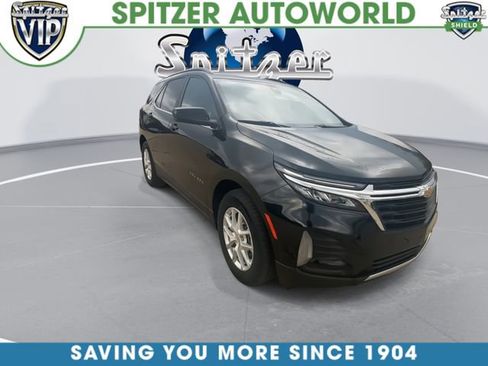 Used 2023 Chevrolet Equinox LT image 2