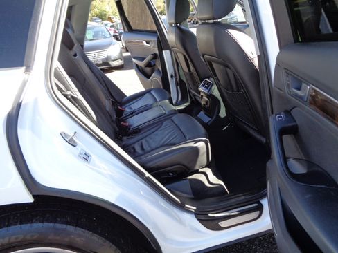 Used 2016 Audi Q5 2.0T Premium Plus w/ Technology Package image 17