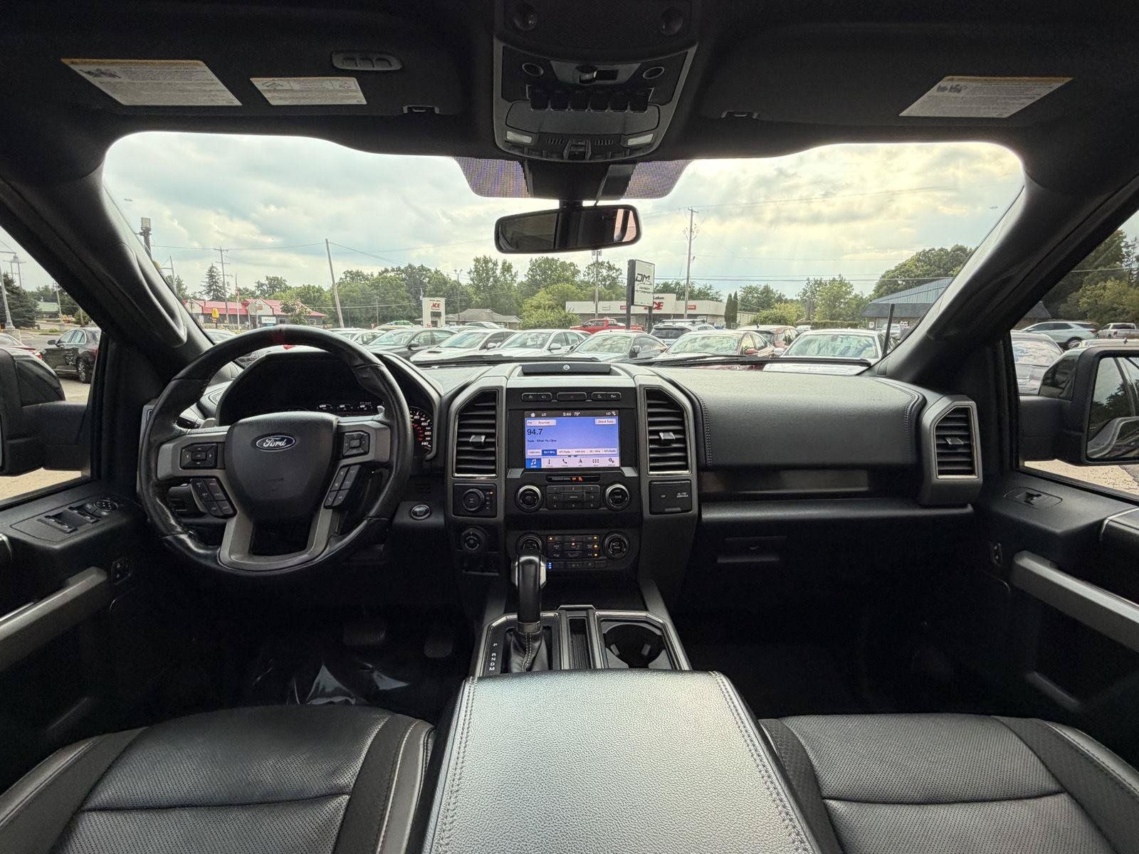 Used 2019 Ford F150 Raptor w/ Equipment Group 802A Luxury AWD/4WD image 25
