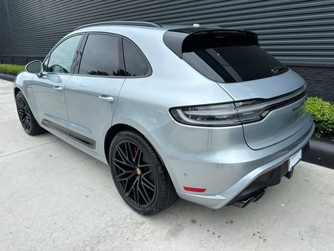 Certified 2025 Porsche Macan GTS AWD/4WD image 3