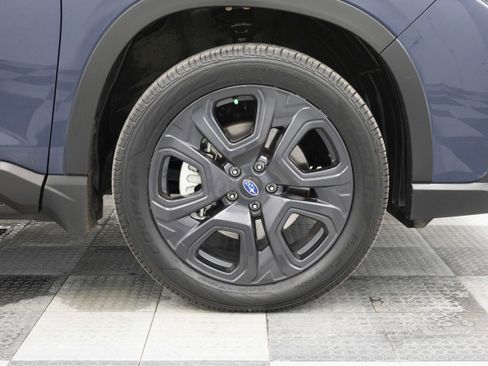 Used 2024 Subaru Ascent Onyx Edition image 13