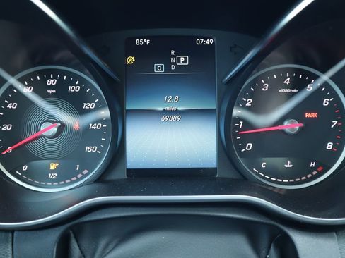 Used 2020 Mercedes-Benz C 300 Sedan image 33