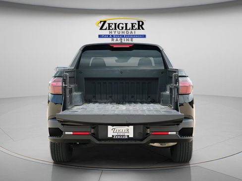 Certified 2024 Hyundai Santa Cruz SEL FWD image 10