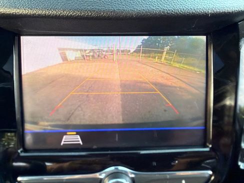 Used 2020 Chevrolet Trax LT w/ Sun & Sound Package AWD/4WD image 37