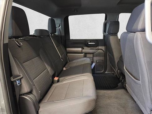 Used 2025 Chevrolet Silverado 2500 Custom w/ Custom Value Package image 20